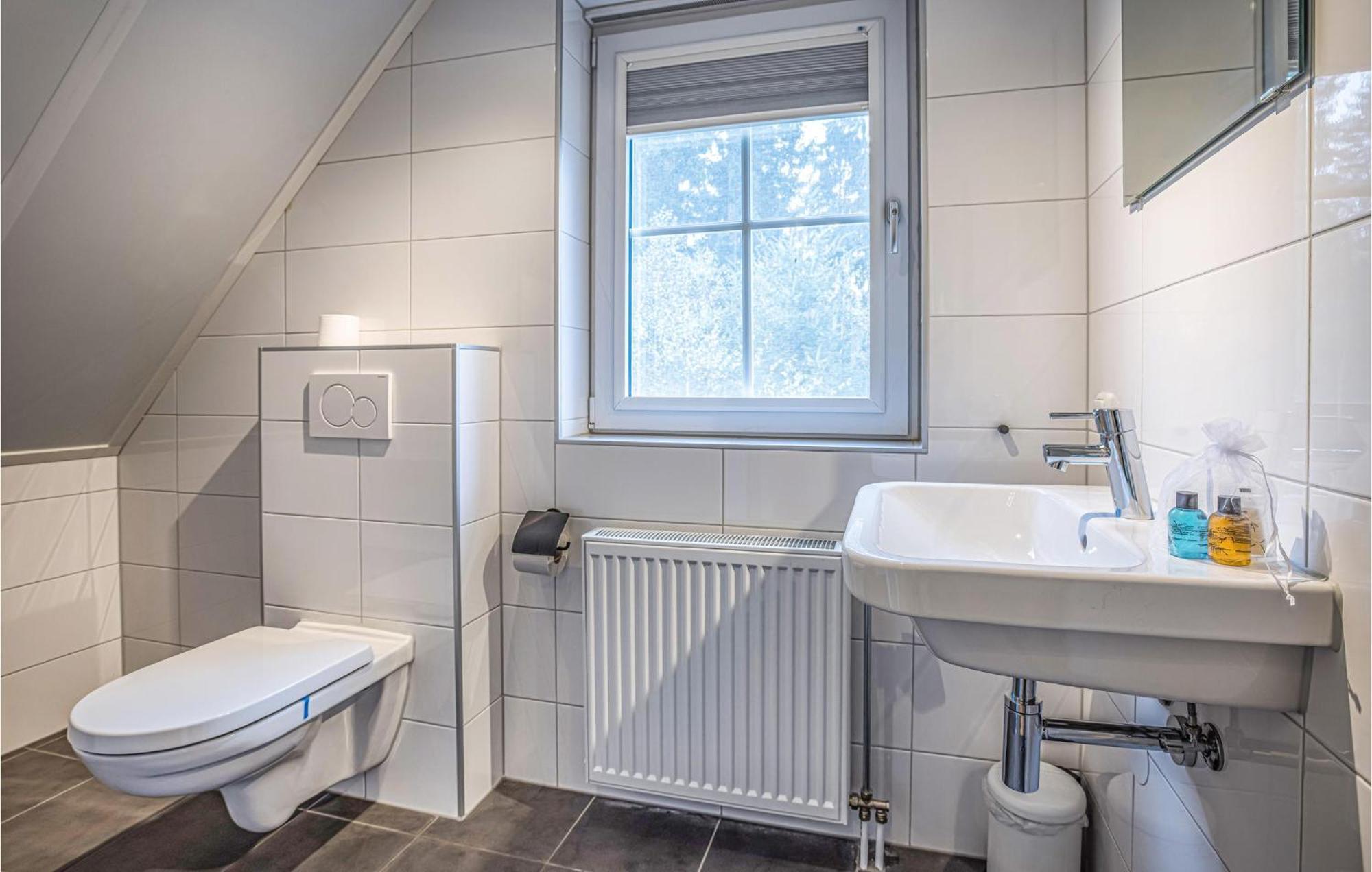 Amazing Home In Rijssen With Wifi Extérieur photo