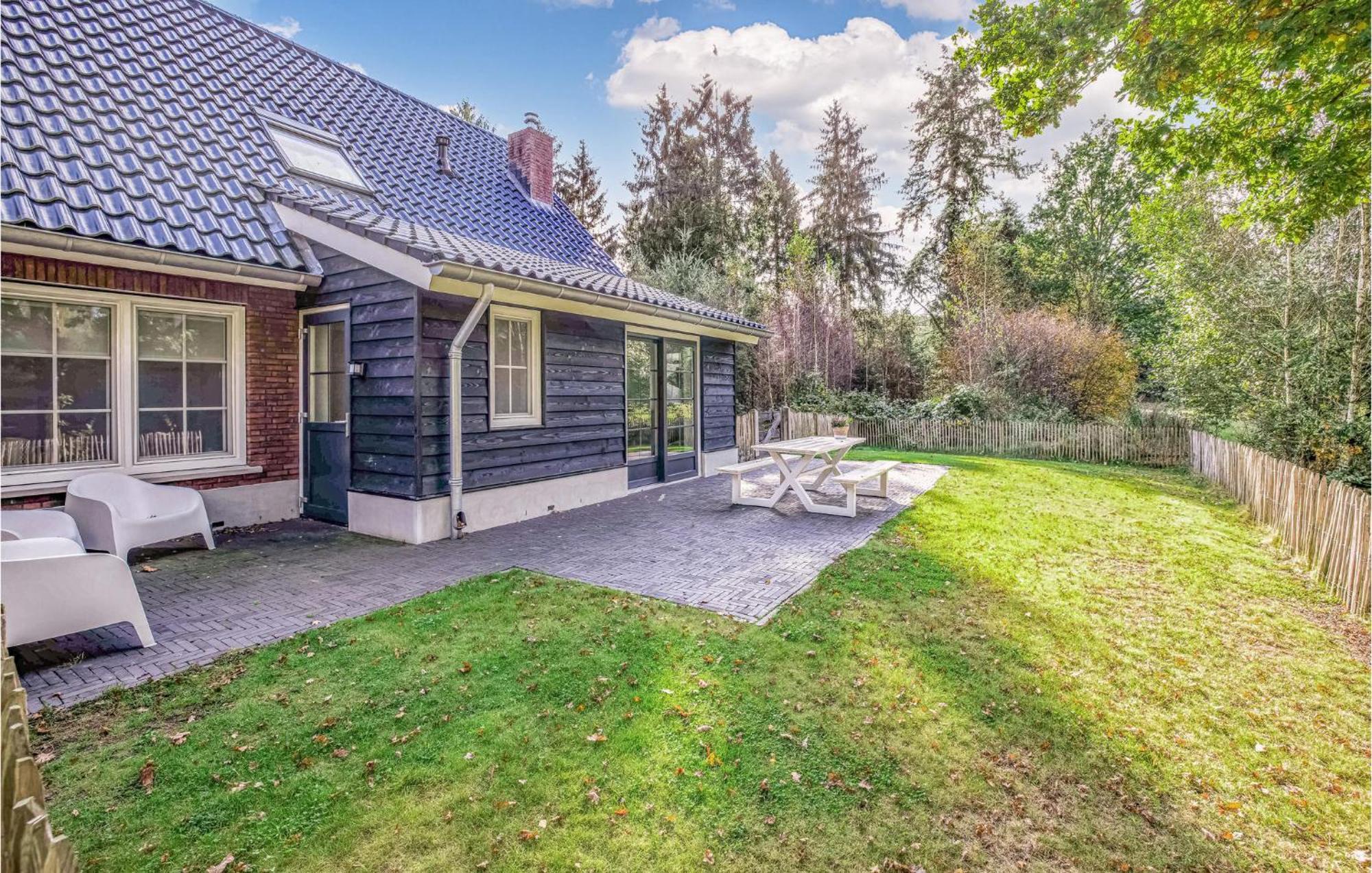 Amazing Home In Rijssen With Wifi Extérieur photo