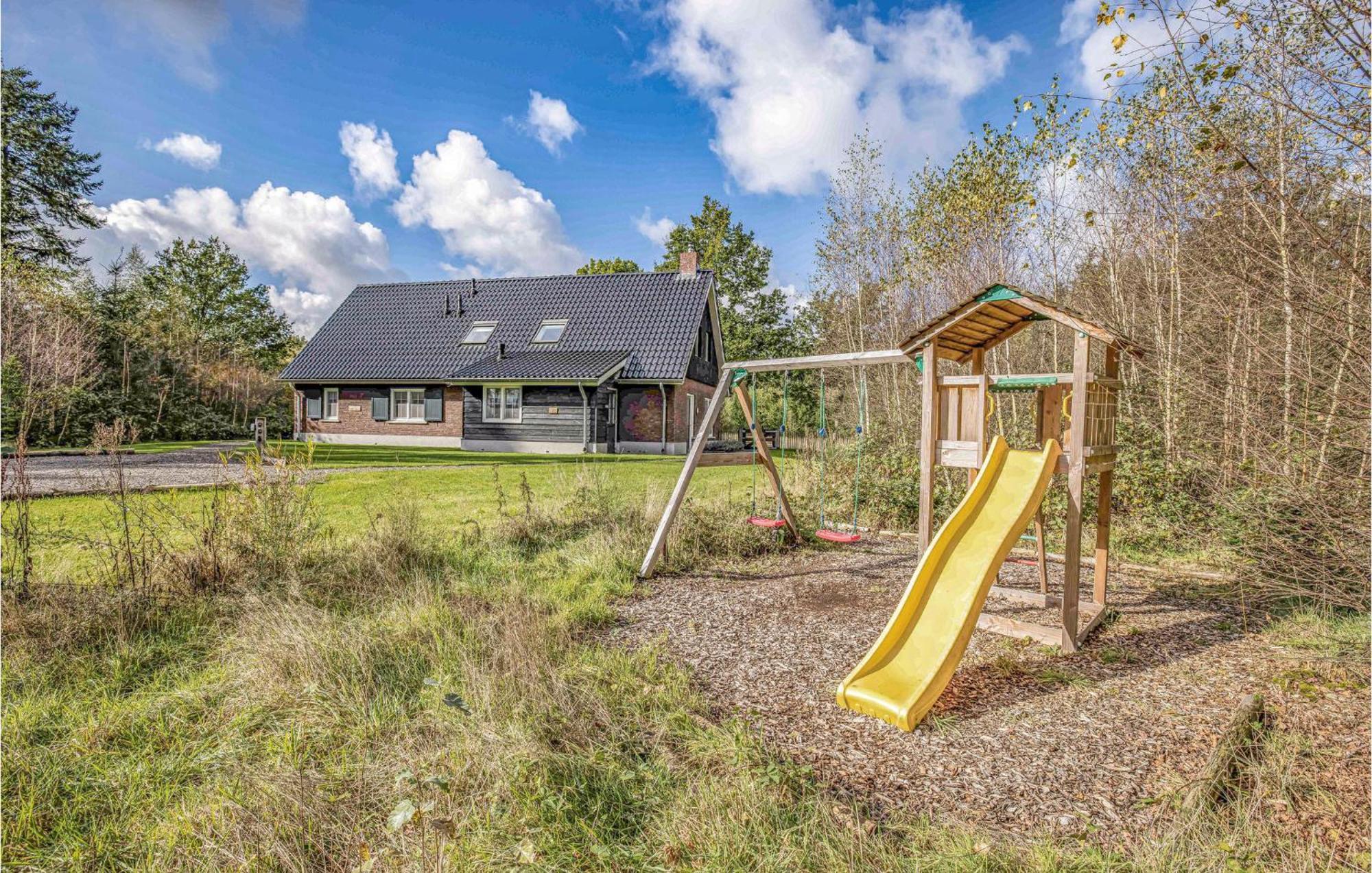 Amazing Home In Rijssen With Wifi Extérieur photo